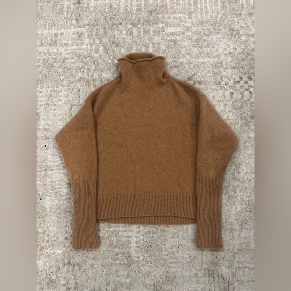 Wilfred Cashmere Tan Turtleneck Sweater - Picture 1 of 3